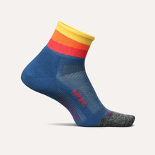 Load image into Gallery viewer, Feetures Elite  Quarter Length Light Cushion