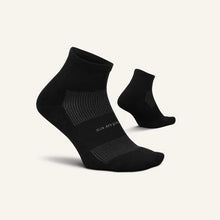 Load image into Gallery viewer, Feetures High Performance Ultra Light Quarter Length Sock