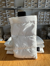 Load image into Gallery viewer, Czy Warm Phone Sleeve