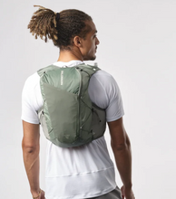 Load image into Gallery viewer, Salomon Adv Skin 12 Running Vest