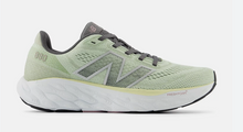 Load image into Gallery viewer, Women's New Balance 880 V14