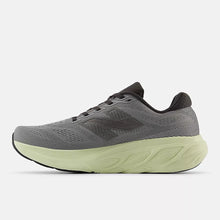 Load image into Gallery viewer, Men's New Balance 880v15