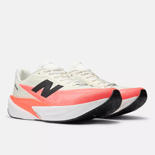 Load image into Gallery viewer, Men's New Balance Rebel V5