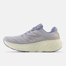 Load image into Gallery viewer, Women's New Balance 880v15