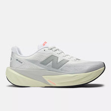 Load image into Gallery viewer, Women's New Balance Rebel V5
