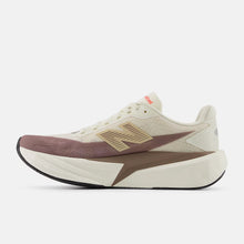 Load image into Gallery viewer, Men's New Balance Rebel V5