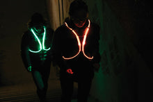 Load image into Gallery viewer, Amphipod Xinglet Optic Beam USB Rechargeable Vest