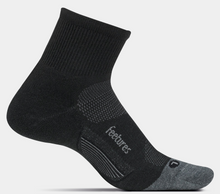 Load image into Gallery viewer, Feetures Merino 10 Ultra Light