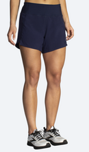 Load image into Gallery viewer, Women&#39;s Brooks Chaser 5&quot; Short
