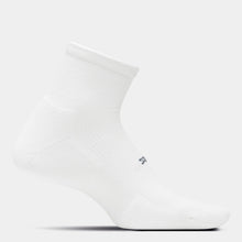 Load image into Gallery viewer, Feetures Cushion Quarter Sock