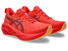 Load image into Gallery viewer, Women&#39;s Asics Novablast 5
