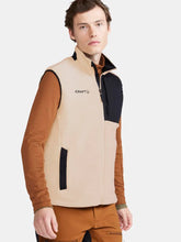 Load image into Gallery viewer, Men&#39;s Craft ADV Explore Pile Fleece Vest
