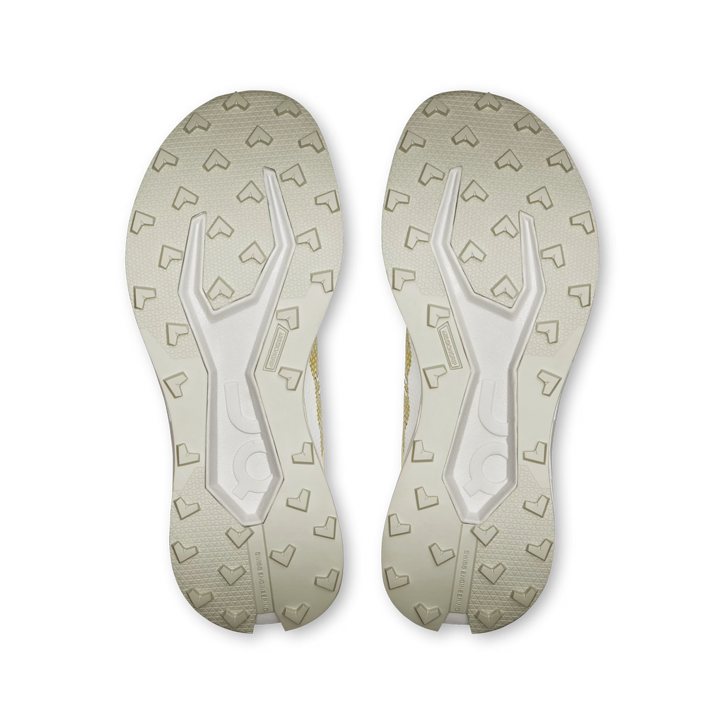 Women's ON Cloudultra 3