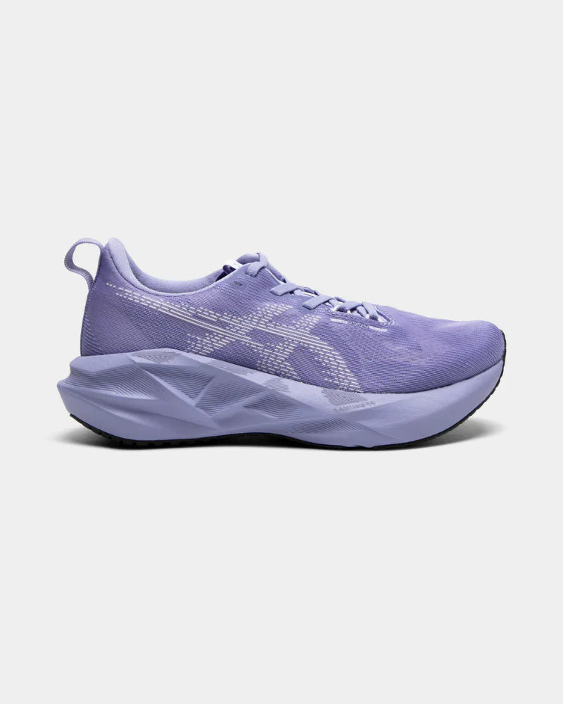 Women's Asics Novablast 5