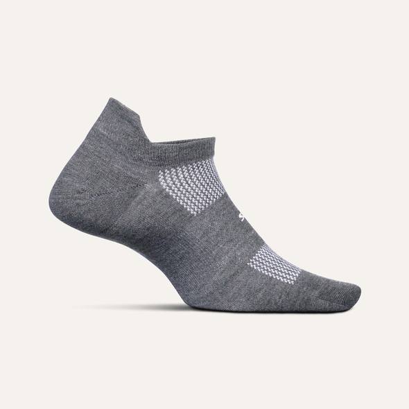 Feetures High Performance Ultra Light No Show Tab Sock
