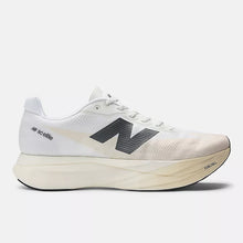 Load image into Gallery viewer, Men&#39;s New Balance Super Comp Elite V5
