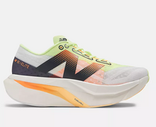 Load image into Gallery viewer, Women&#39;s New Balance FuelCell SuperComp Elite v4
