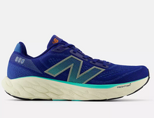 Load image into Gallery viewer, Men&#39;s New Balance Fresh Foam X 880v14
