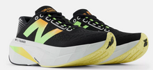 Load image into Gallery viewer, Women&#39;s New Balance FuelCell SuperComp Trainer v3
