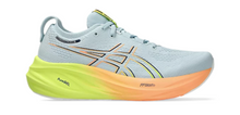 Load image into Gallery viewer, Womens Asics Gel-Nimbus 26
