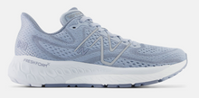 Load image into Gallery viewer, Women&#39;s New Balance Fresh Foam X 880v13
