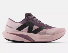 Load image into Gallery viewer, Women&#39;s New Balance FuelCell Rebel v4
