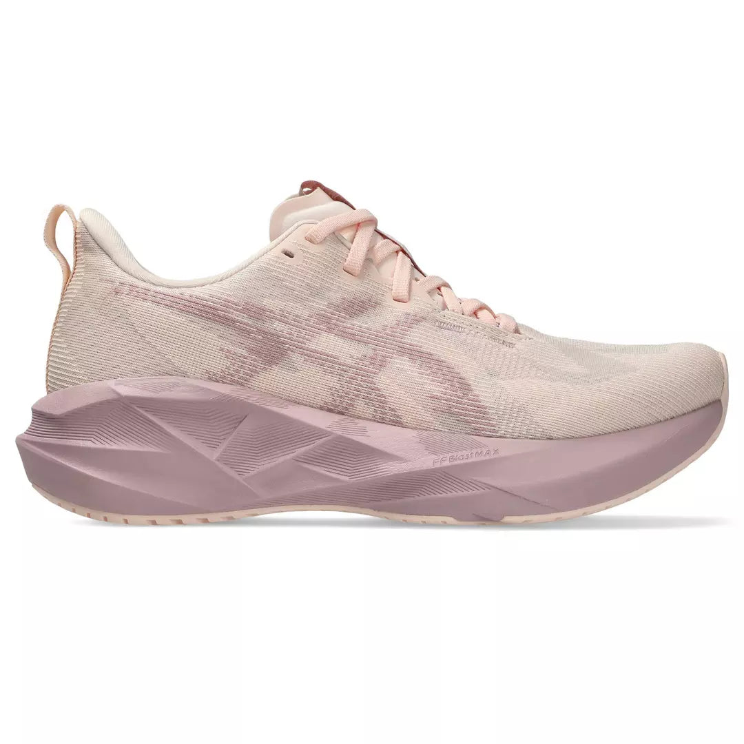 Women's Asics Novablast 5