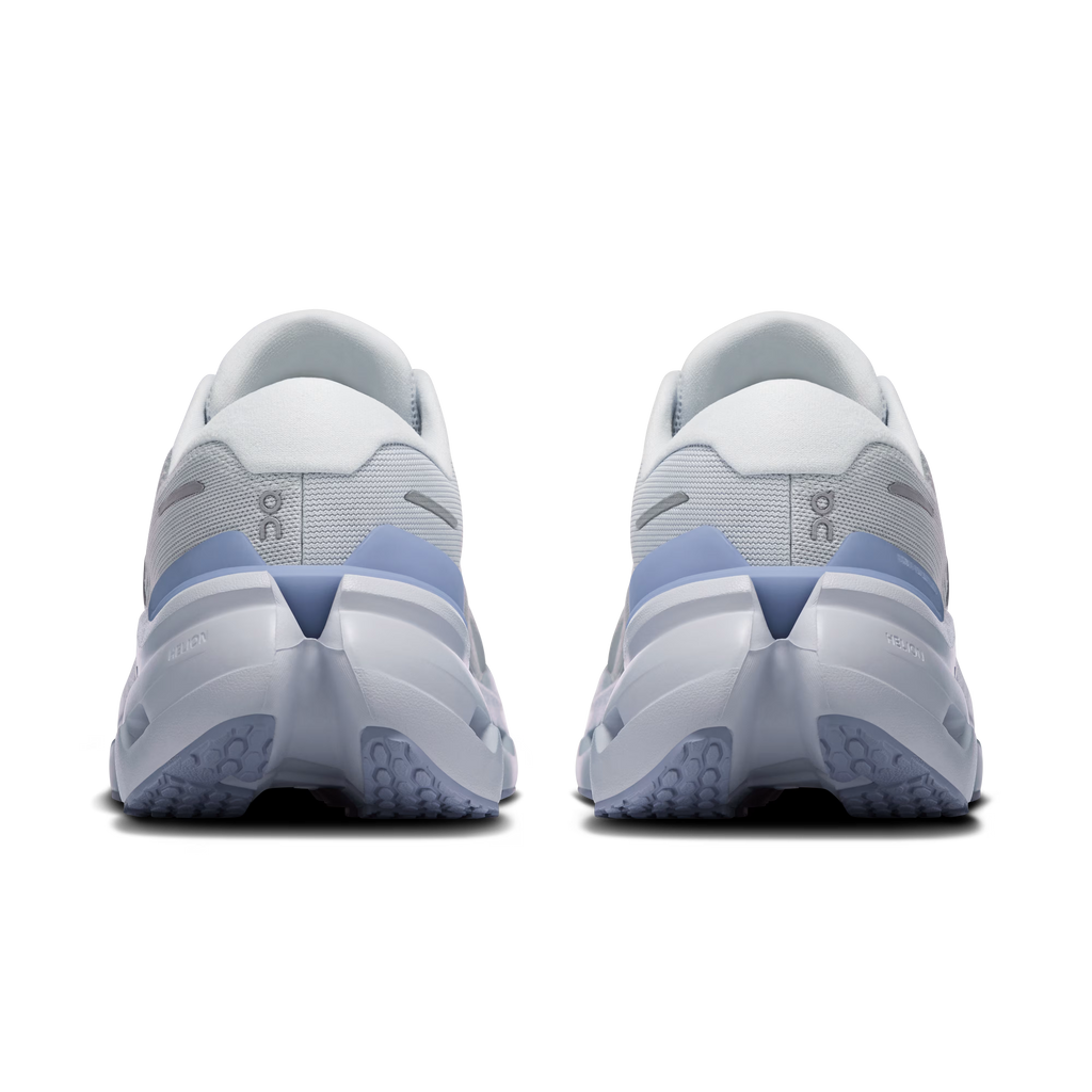 Women's ON Cloudrunner 3