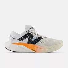 Load image into Gallery viewer, Women&#39;s New Balance SuperComp Pacer 2
