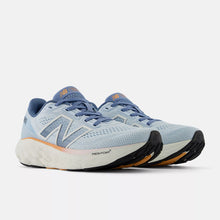 Load image into Gallery viewer, Women&#39;s New Balance 880 V14
