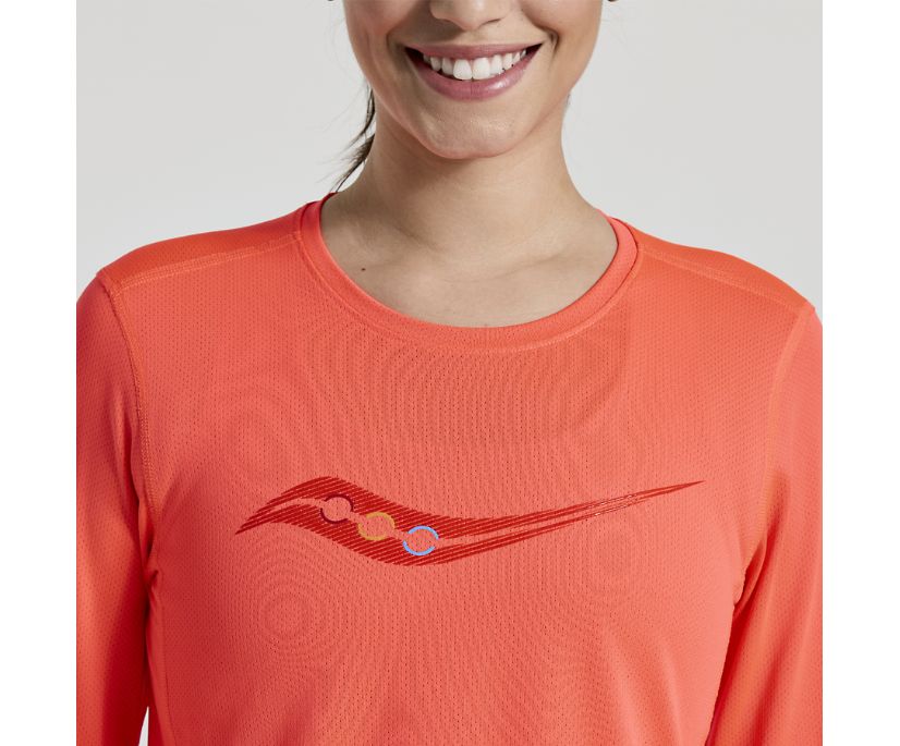 Women's Saucony Stopwatch Graphic Long Sleeve Shirt