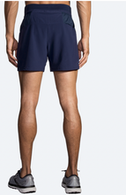 Load image into Gallery viewer, Men&#39;s Brooks Sherpa 5&quot; 2-in-1 Short
