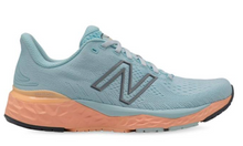 Load image into Gallery viewer, Women’s New Balance 880V11
