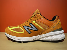 Load image into Gallery viewer, M New Balance 990V5
