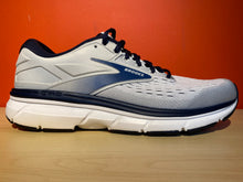 Load image into Gallery viewer, Men’s Brooks Dyad 11
