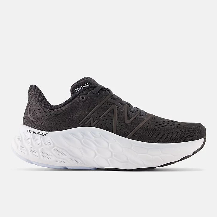 Women's New Balance More V4